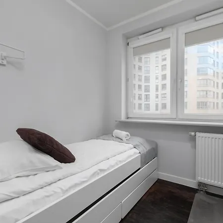 Aleja Jana Pawla Ii 80 Parking Free By Homeprime